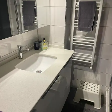 Apartment Comfortable, Peaceful In Goeztepe *